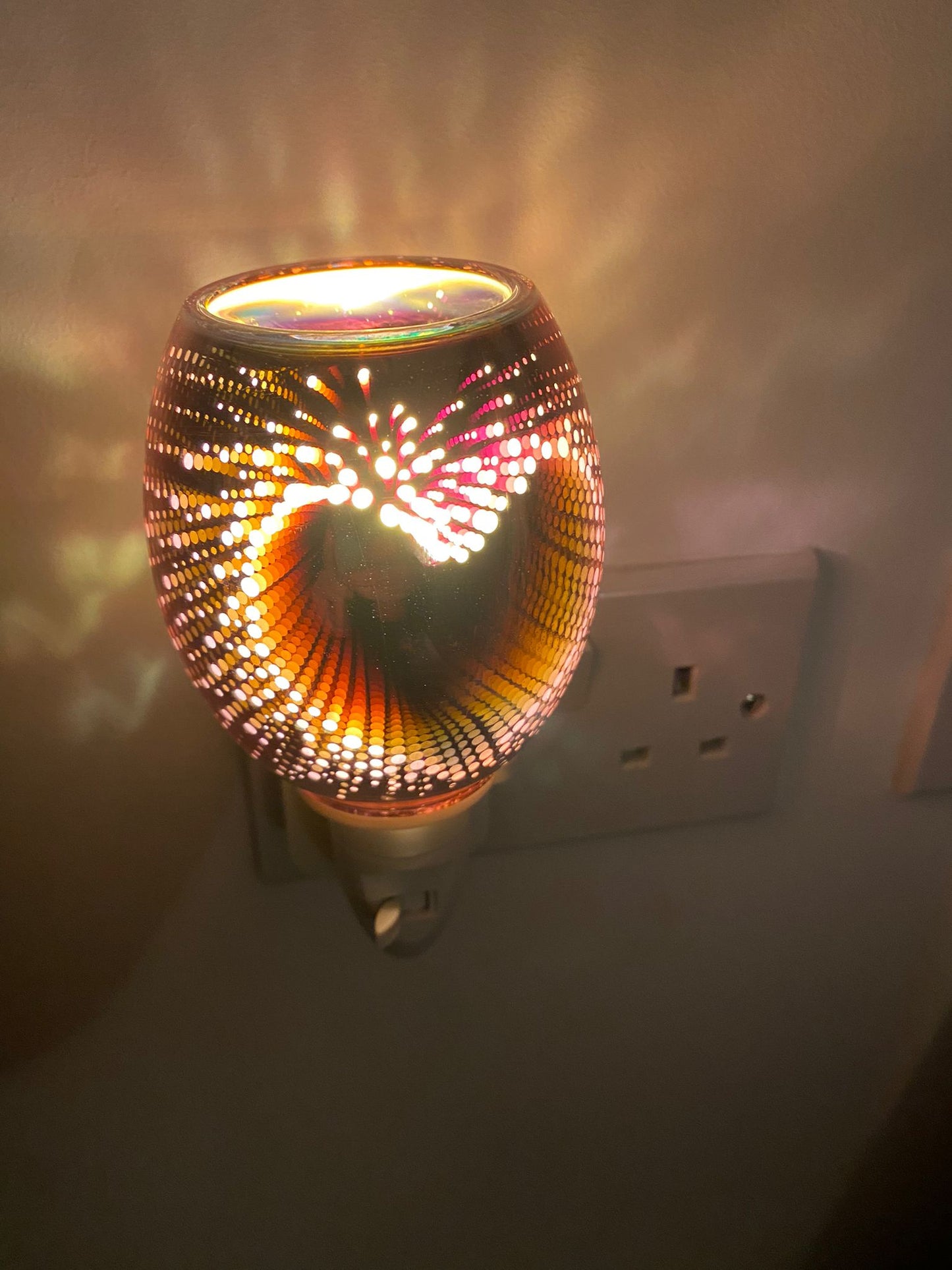 3D heart effect plug in lamp